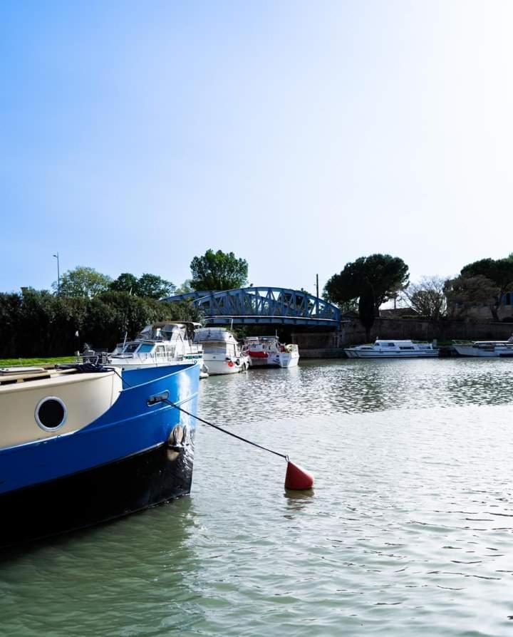 Location Gite En Provence Beaucaire (Gard) Exterior foto