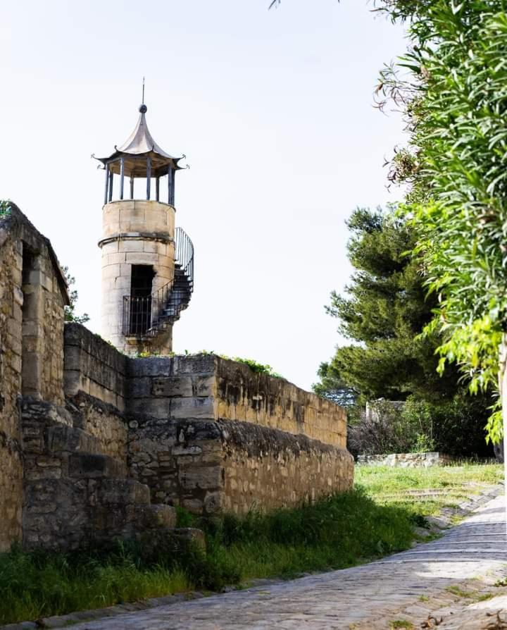 Location Gite En Provence Beaucaire (Gard) Exterior foto