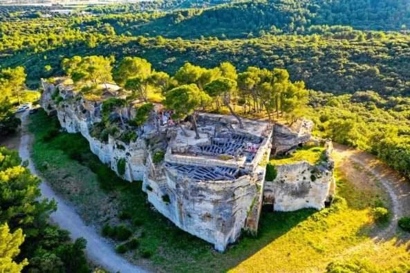 Location Gite En Provence Beaucaire (Gard) Exterior foto